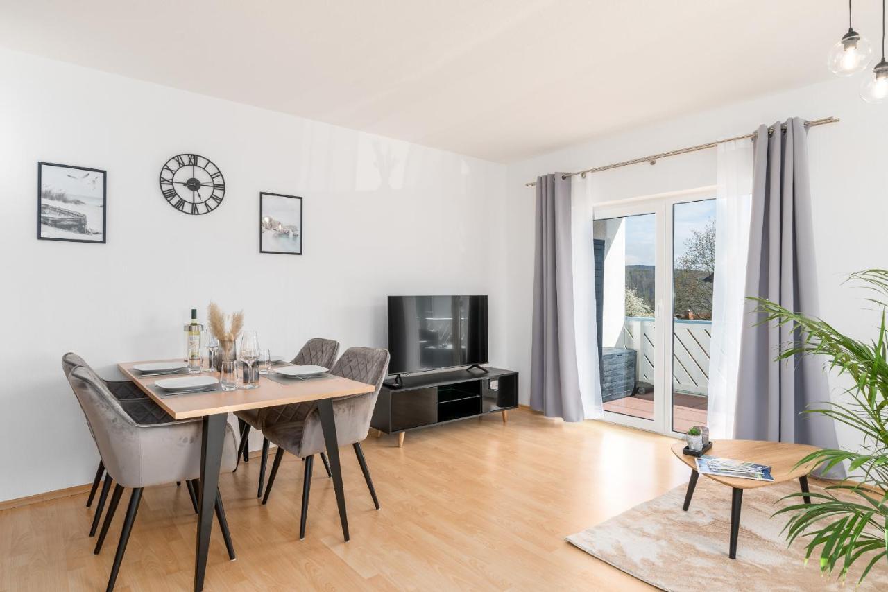 Harmony: Edersee Apartment - Sperrmauer - Lounge 외부 사진