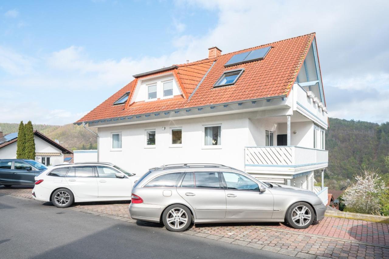 Harmony: Edersee Apartment - Sperrmauer - Lounge 외부 사진